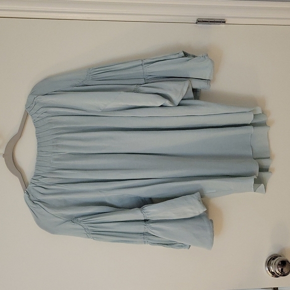 NEIMAN MARCUS Balloon Cascade Sleeve Off Shoulder Peasant Castlecore Blouse - Picture 5 of 8